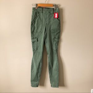 Spanx ‘Stretch Twill Ankle Cargo Pant’, size small (tall), new with tags